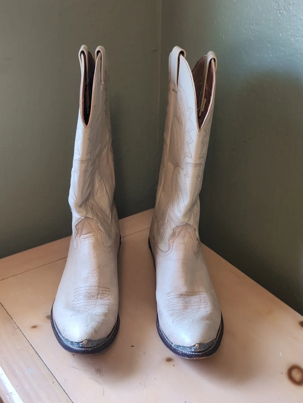 Nocona Cream Western Lace-Up Boots